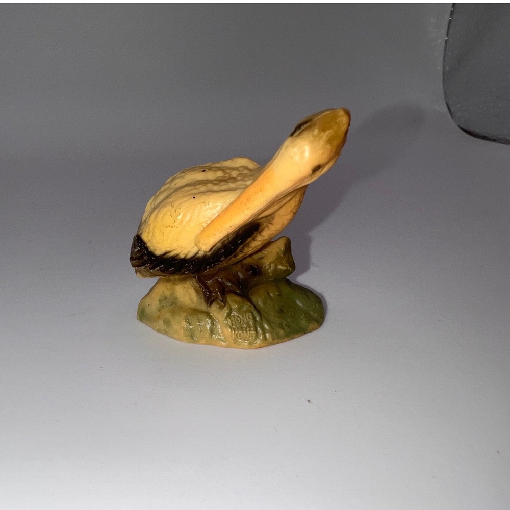 Vintage Miniature Hard Plastic Hong Kong Pelican Figurine Trinket Shelf Animals